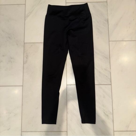 Splits59 Pants - Splits59 Airweight Black Diamond/Dot High-Waisted Leggings Small